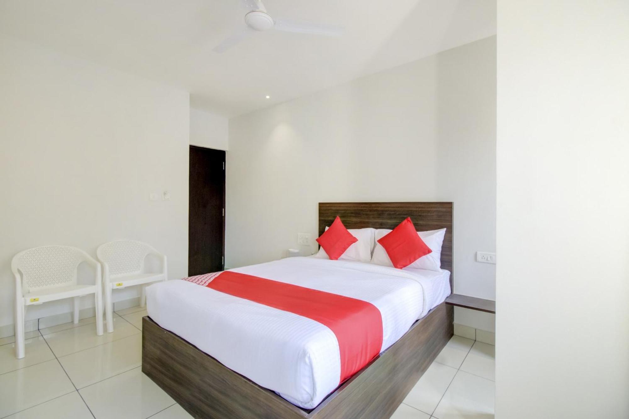 Super Hotel O Urban Inn Bangalore Buitenkant foto