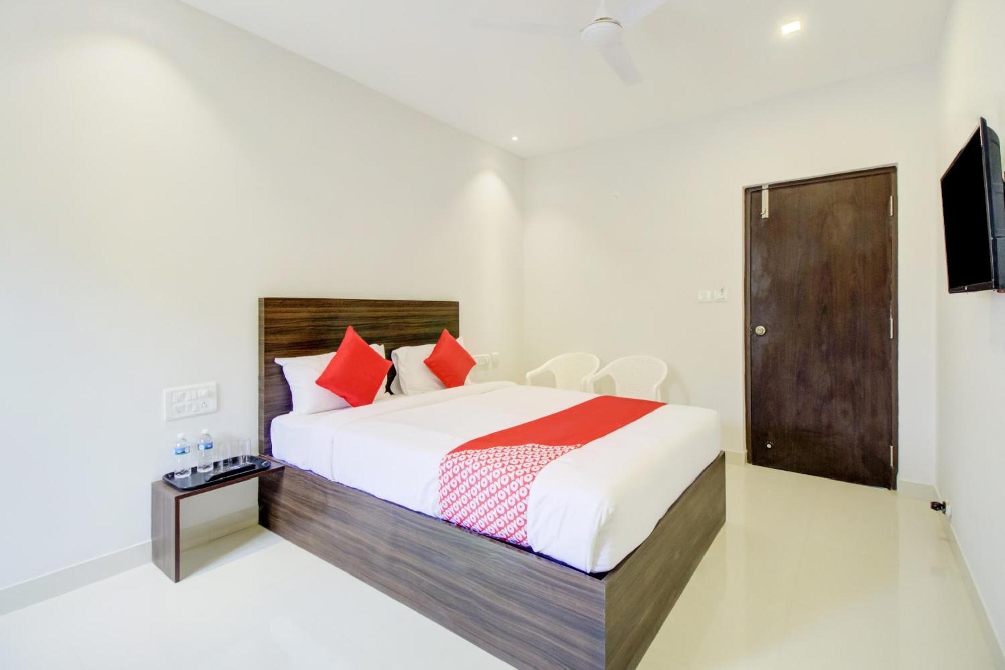 Super Hotel O Urban Inn Bangalore Buitenkant foto